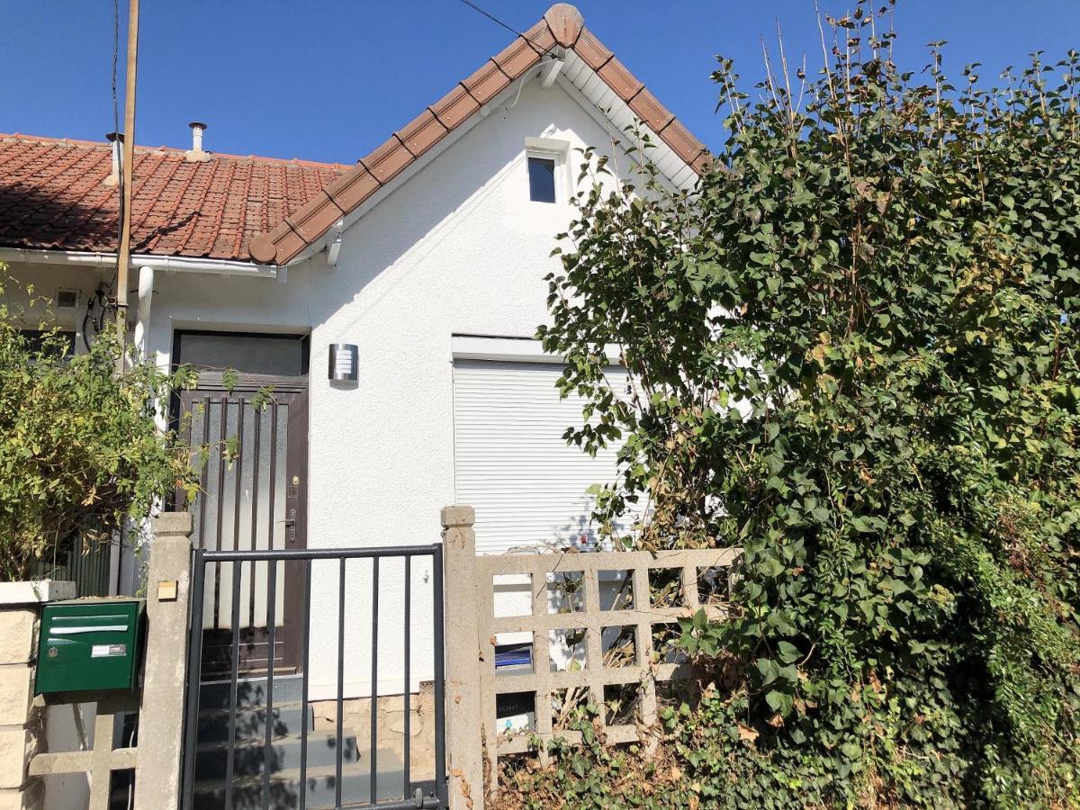 Petite Maison Avec Jardin Dans Banlieue De Paris Cormeilles-en-Parisis エクステリア 写真